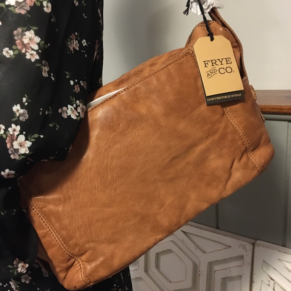 🌟SALE🌟 FRYE tote